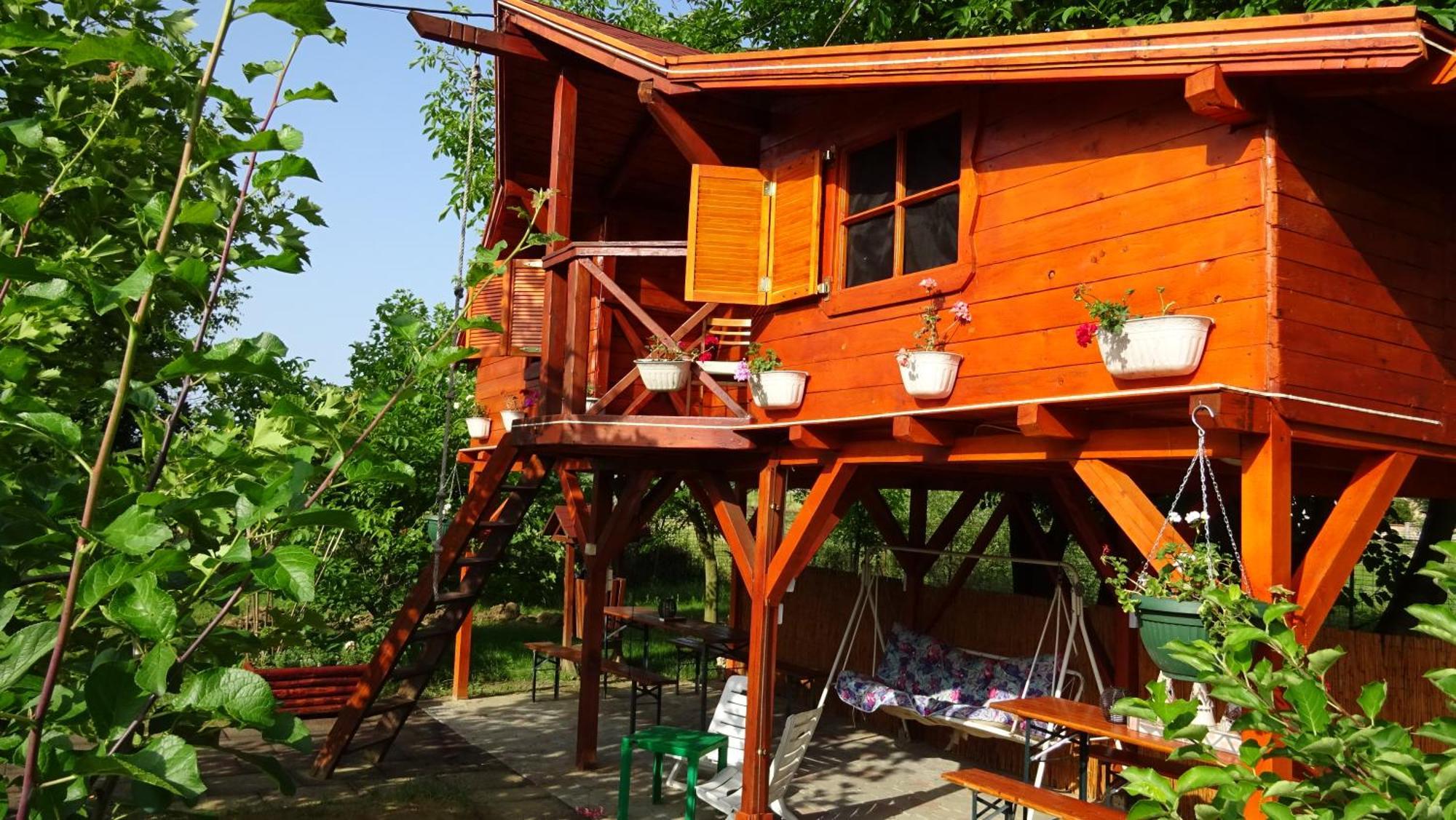 Holiday Vendeghaz Es Szabadidokert Jardanhaza ภายนอก รูปภาพ